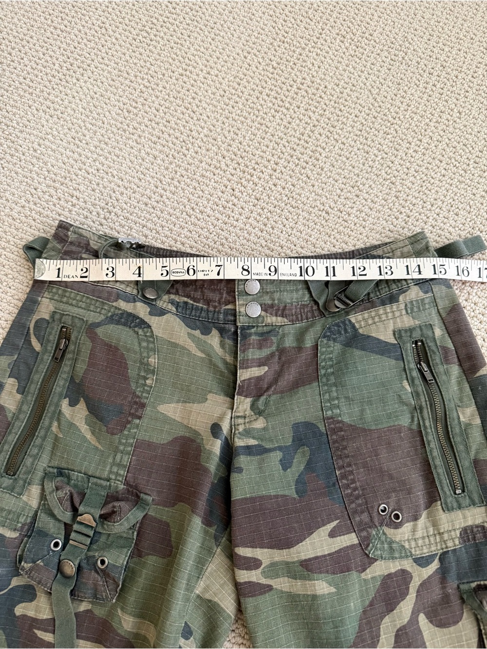 DA-NANG women’s Camo Cargo Shorts - Green Woodland - Picture 5 of 7